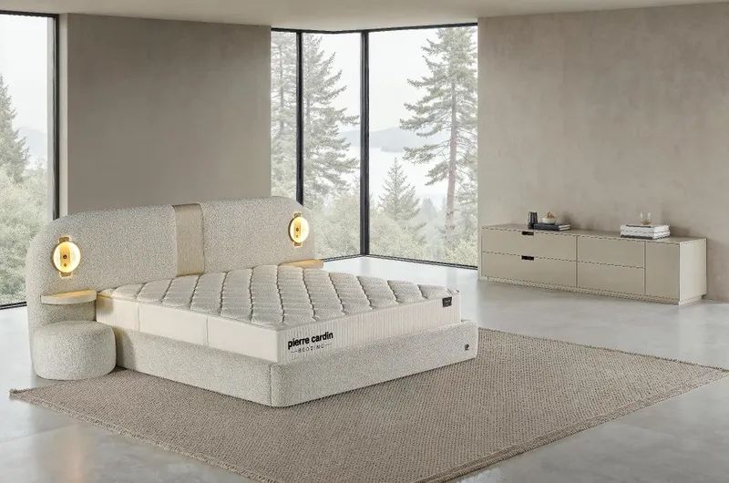 Тапицирана спалня OVIEDO с матрак OVIEDO - Pierre Cardin