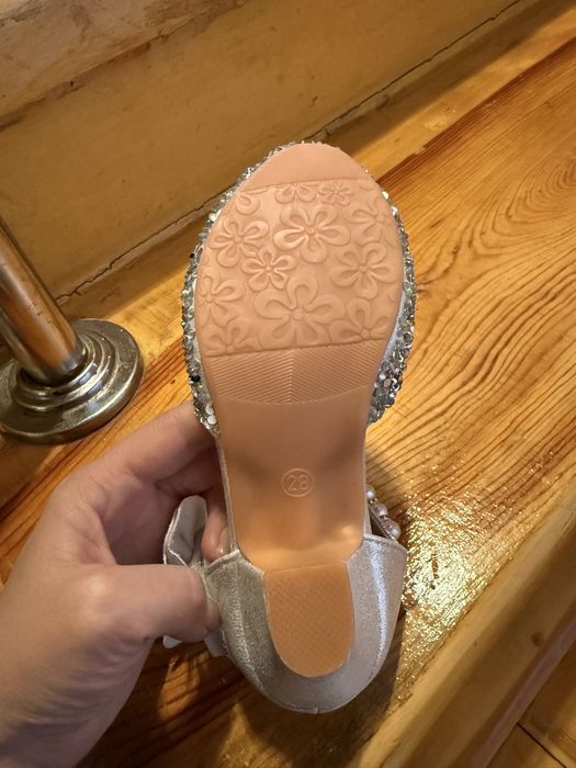 Туфли детские для девочек, хорошего качества