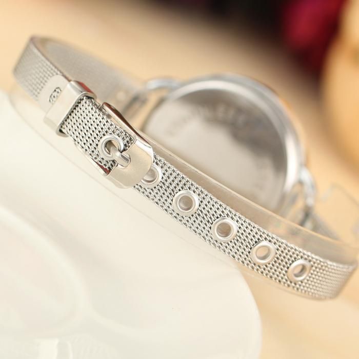 Женски стилен часовник apple