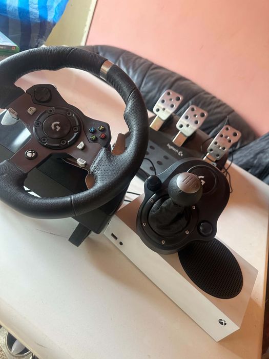 Xbox series S плюс волан Logitech g920