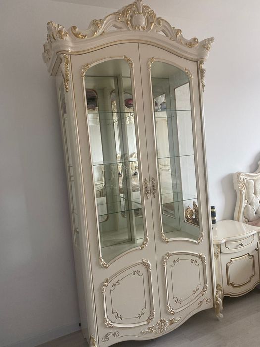 Витрина в гостиную производство Белорусь