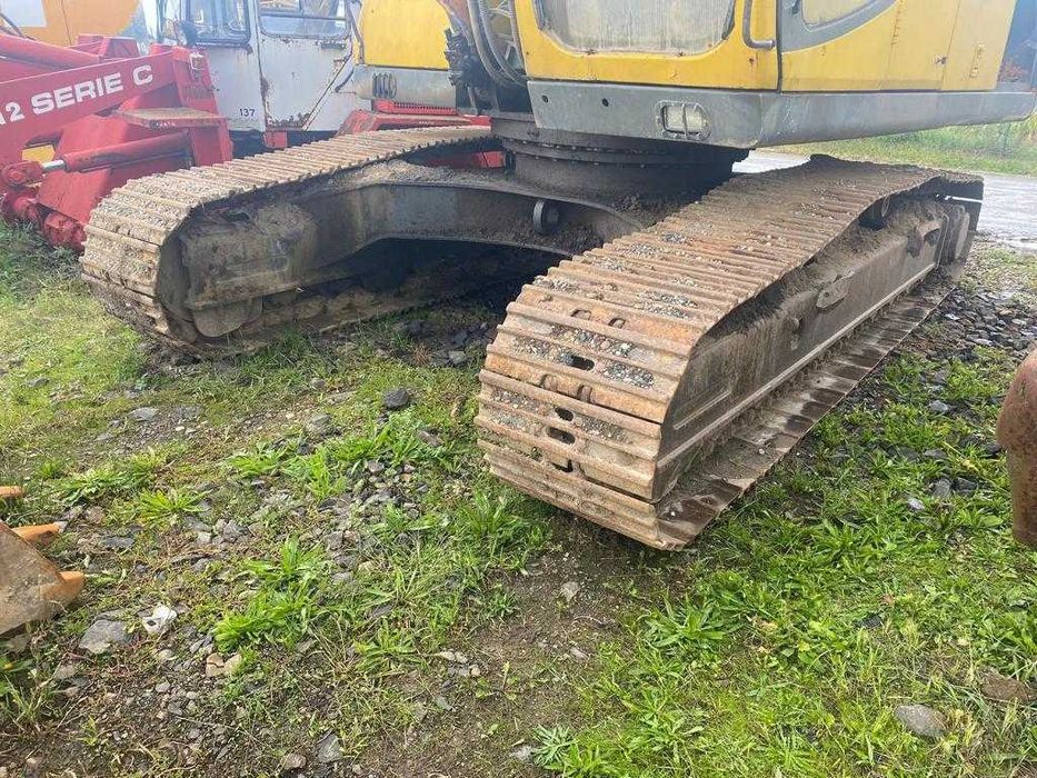 Senile Volvo EC240