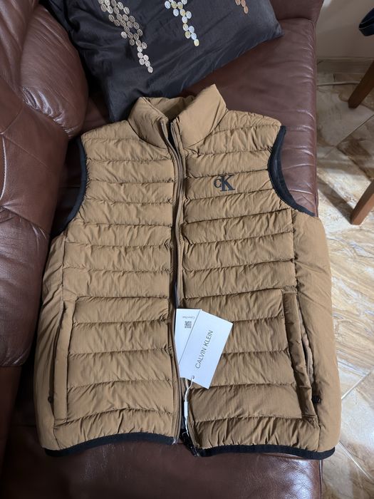 Грейка Calvin Klein размер М