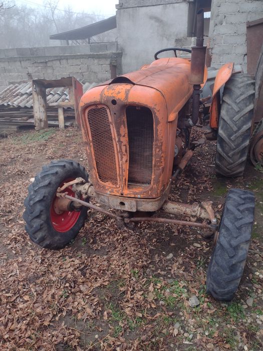 Piese tractor fiat 411