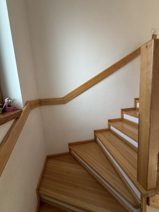 Proprietar vand casa,cartier izvor