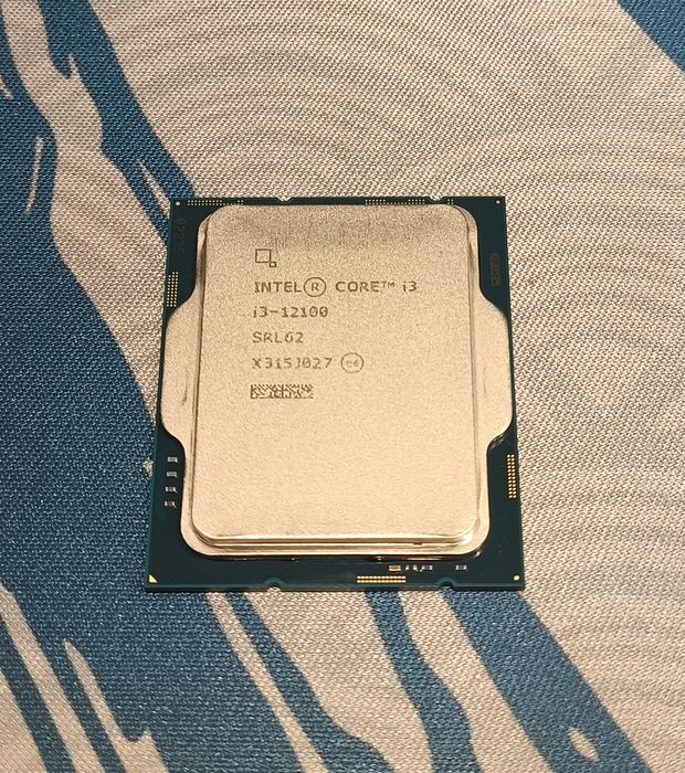 Процессор intel i3 12100
