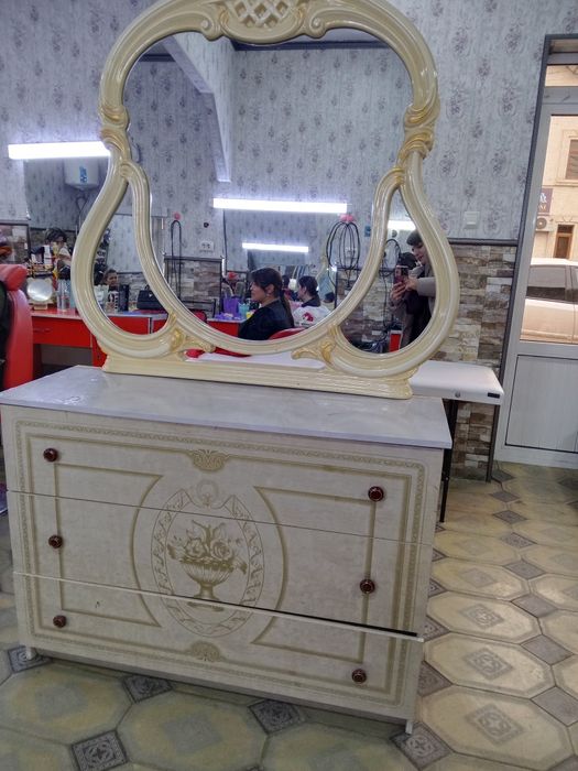 Tiyrmo salonda ham uyda ham ishlatsa bo'ladi