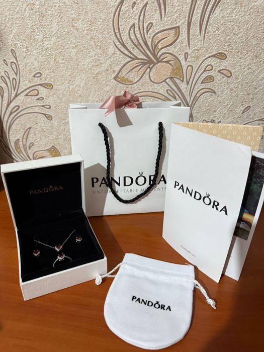 Подарочный ювелирный набор Pandora - новый