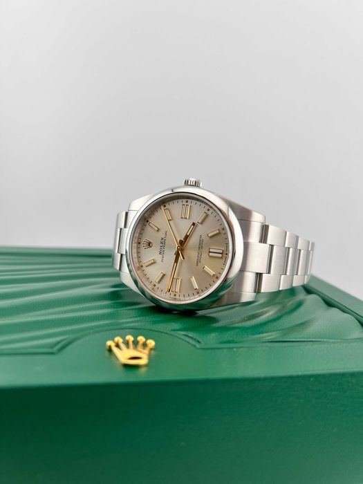 Наручные часы Rolex Oyster Perpetual