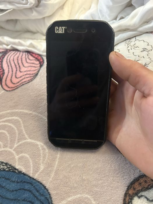 Продава се CAT S41