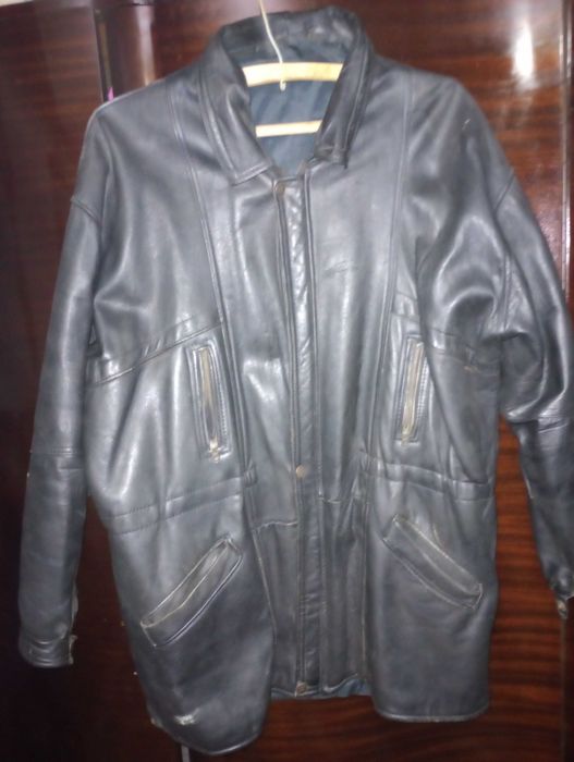 Haine de piele mărimi mari