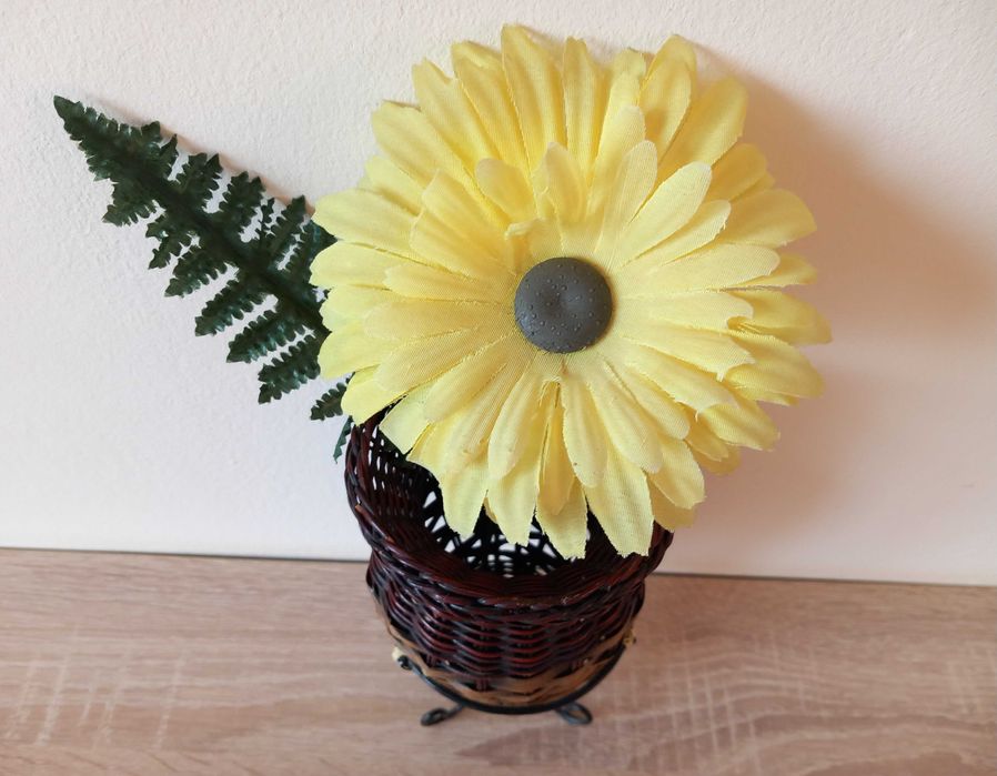 Нова декоративна ваза