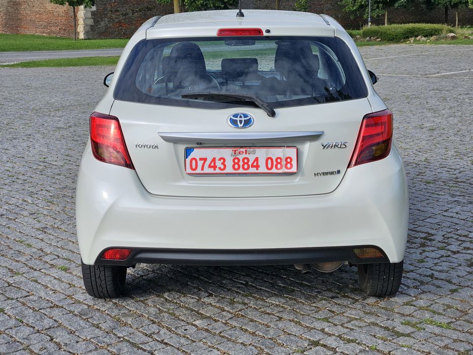 TOYOTA Yaris 2015 — imagine 4
