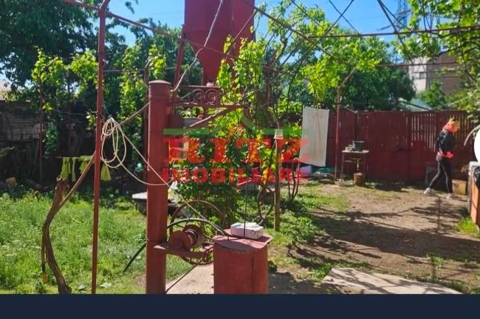 casa de vanzare cu o camera
