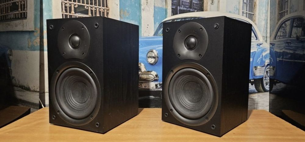 Monitoare - boxe audio Onkyo D 075 pe compresie