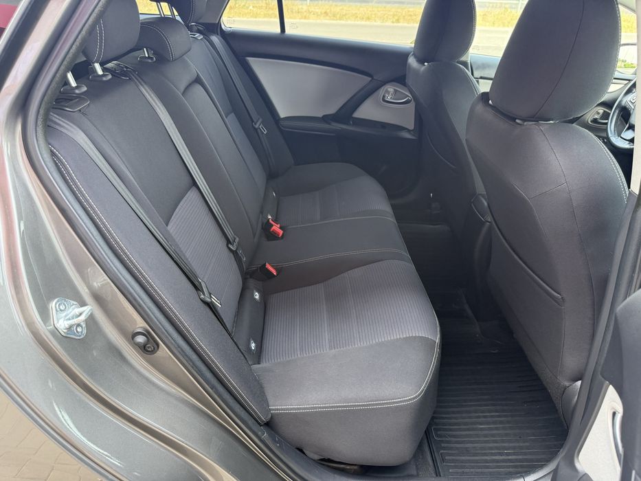 Toyota Avensis 1.8 VVT-i 2016г. EURO 6  / NAVI / CAMERA