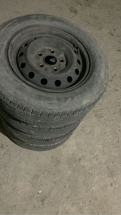 Летняя шина R185-70 с дисками