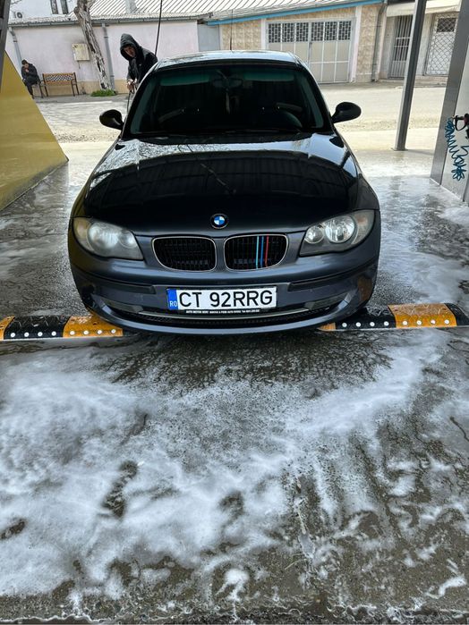 Vand BMW seria 1 an 2008