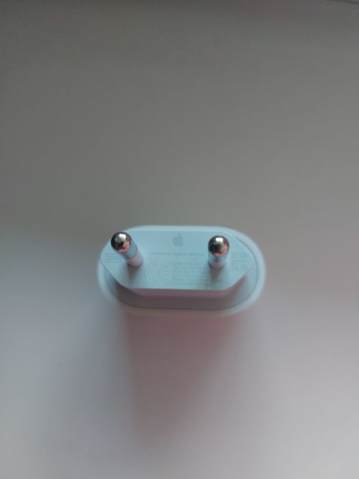 Продам Оригинал адаптер Type C для айфона