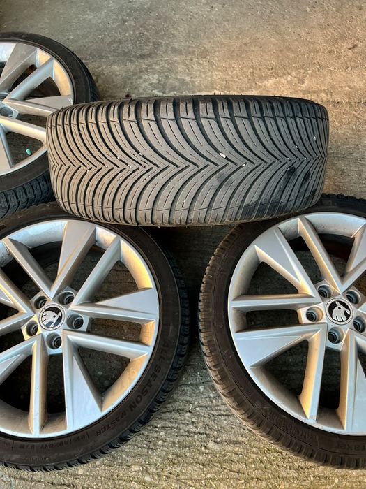 Roți complete r17 Allsezon gama vag.