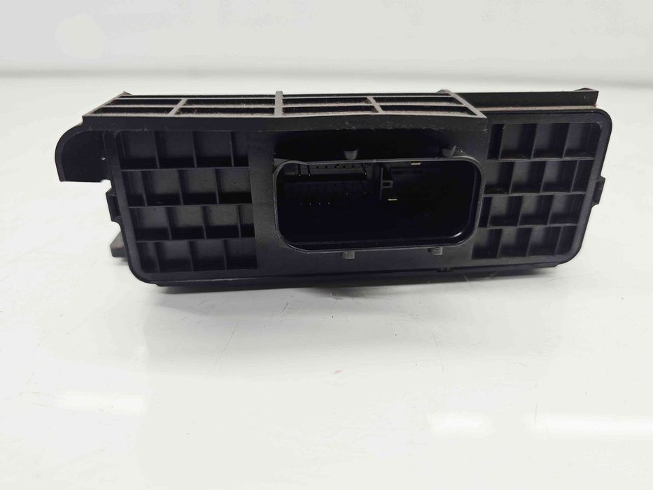 Modul control lumini Audi Q7 (4LB) [Fabr 2006-2014] Facelift 4F090728