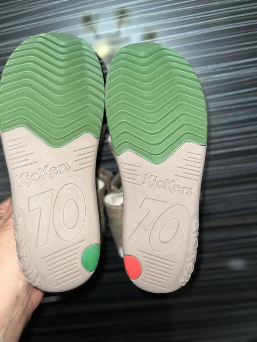 Сандали  кожные для мальчиков  Kickers( Франция)35