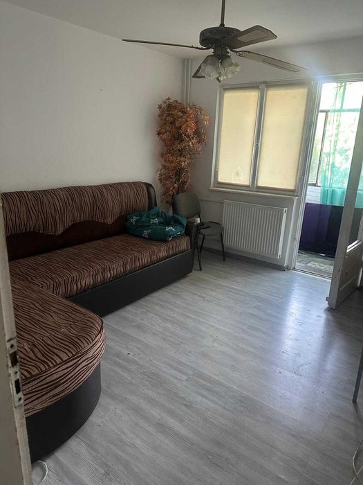 Apartament decomandat cu 2 camere || De inchiriat || Zona Vest ||