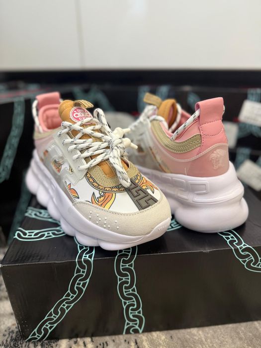 Versace chain reaction roz