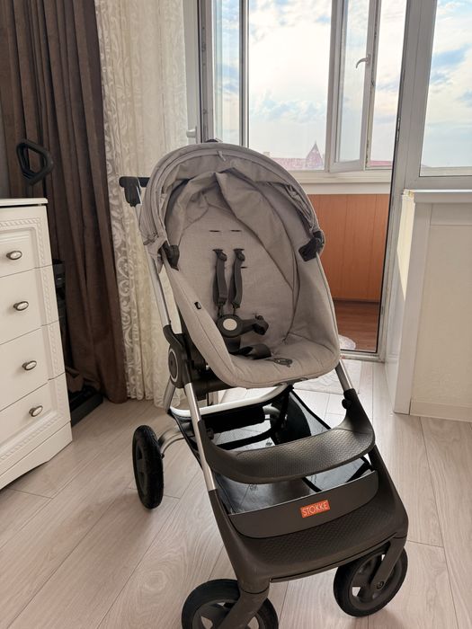 Продаю коляску Stokke