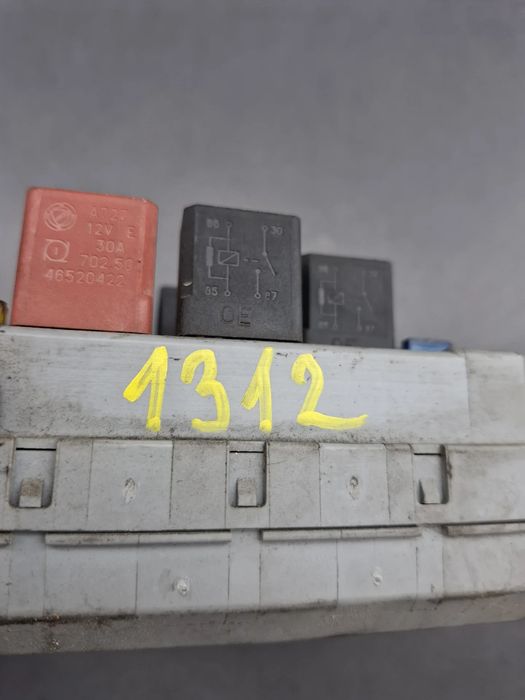 Panou sigurante si relee 46798116 Fiat Punto 1999 1.9 TDI MT (80 hp)