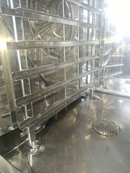 Конвектомат рационал  SCC 10 тави