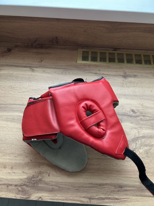 Продается шлем от бренда Green Hill