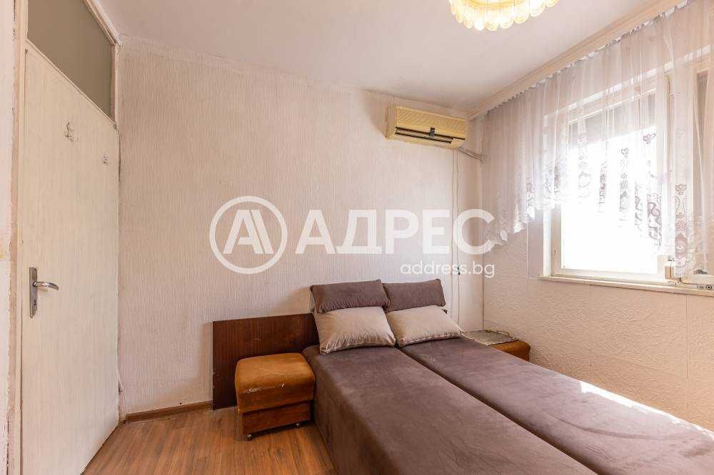 Продава се Тристаен апартамент в Варна, Възраждане 1 - 90 кв.м за 1612 €/кв.м - Снимка #5