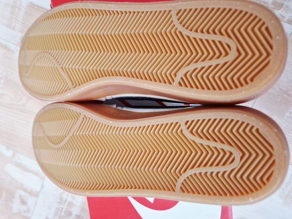 Нови маратонки Nike