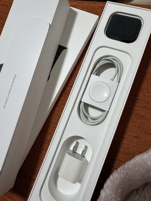 Apple watch 5 series