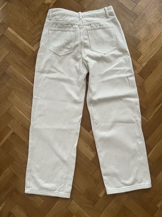 Бели дънки Dazy, L размер