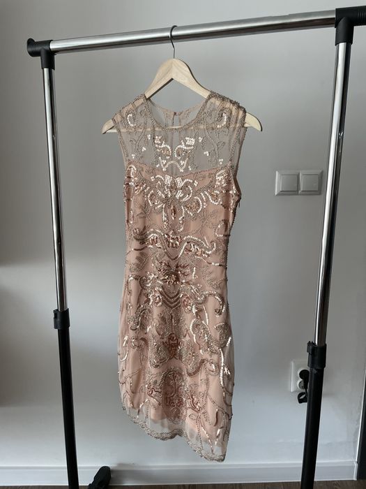 Бутикова Рокля размер М/С