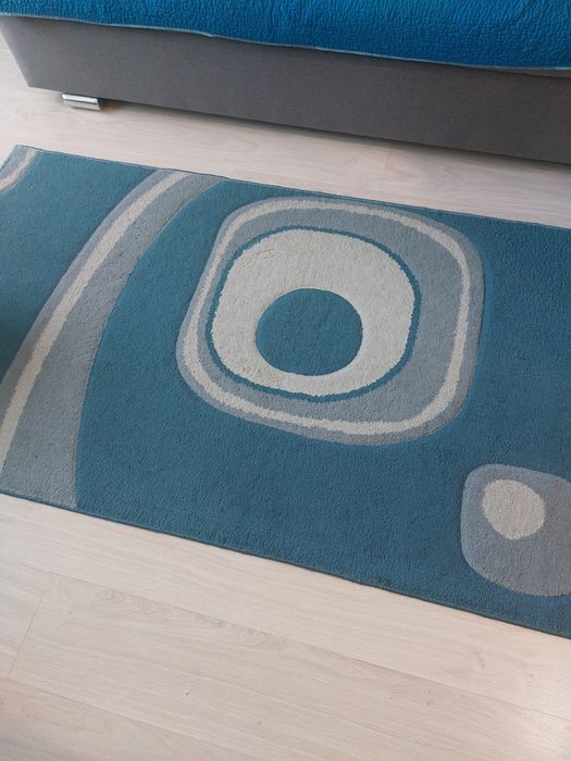 Два небольших ковра