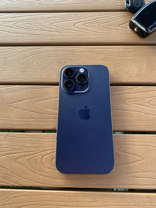 продам Iphone 14 pro