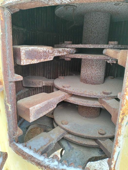 Вертикальная дробилка