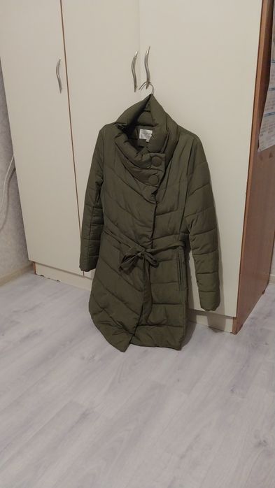 Продам куртку осень