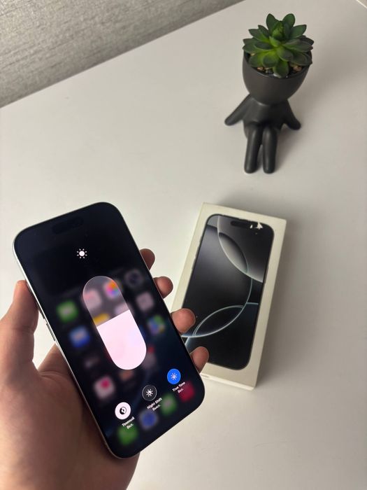 Iphone 16 pro 128gb 90%