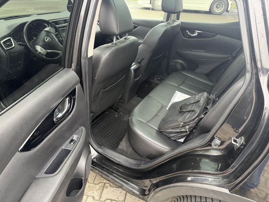 NISSAN QAHQAI 1.6 diesel ,4x4 , an 2015