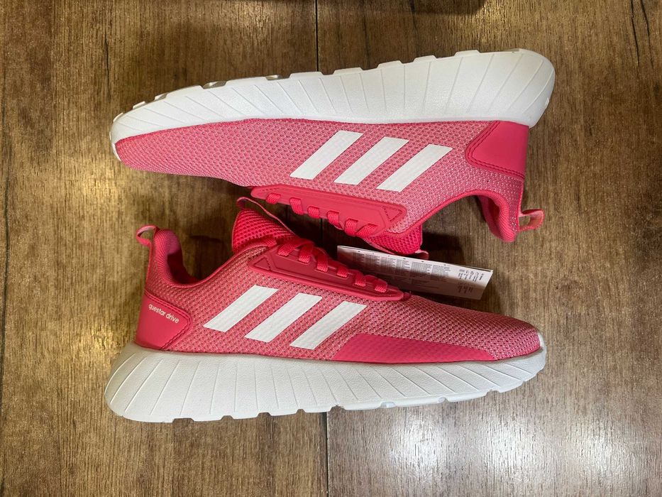 ОРИГИНАЛНИ *** Adidas Questar Drive / Pink White