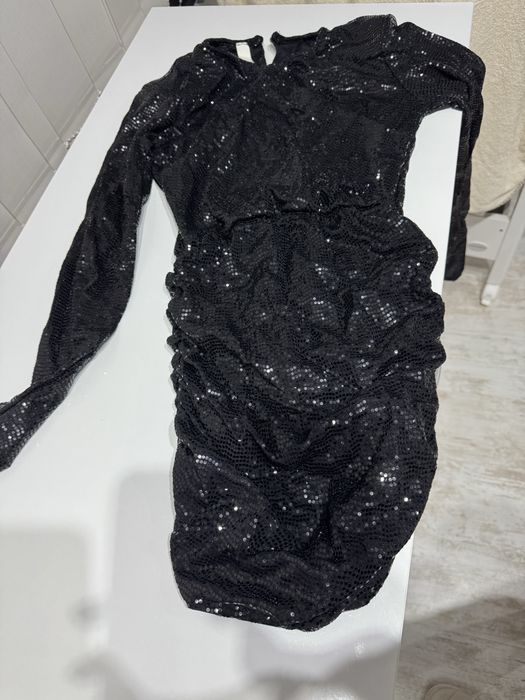 Дамски официални рокли