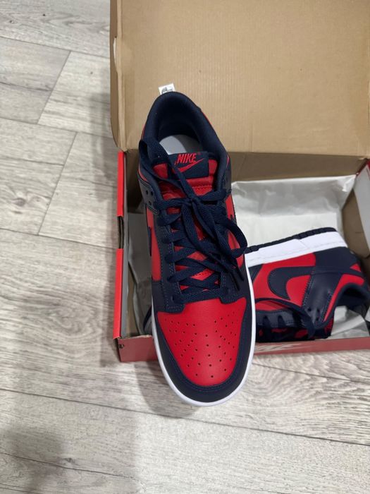 Продам кроссовки оригинал