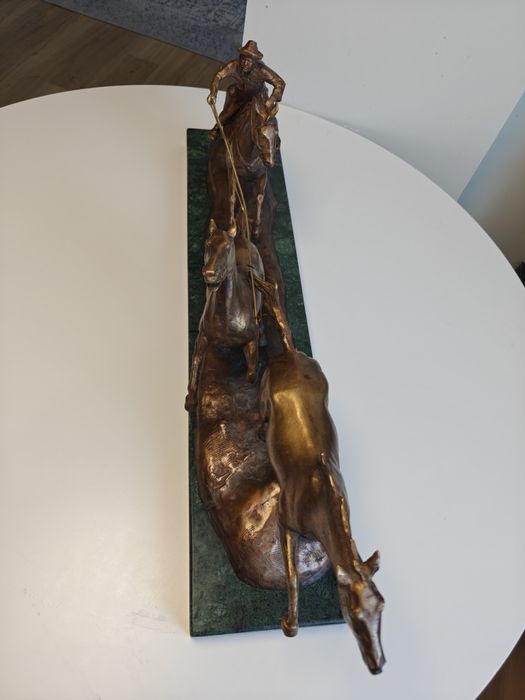 Бронза. Скульптура. Казахи