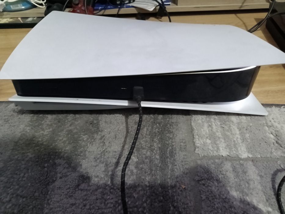Ps5 disk 1tb +controller + jocuri