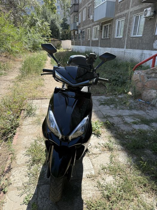 Продам Скутер Jilang M12