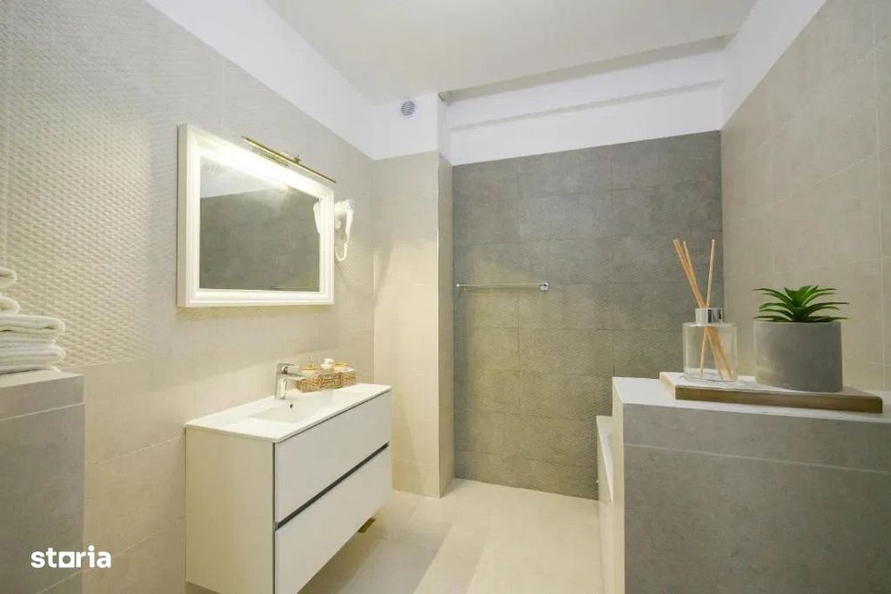 2 camere Mamaia Lake On  155.000 €.Lux, spațiu și poziție imbatabilă